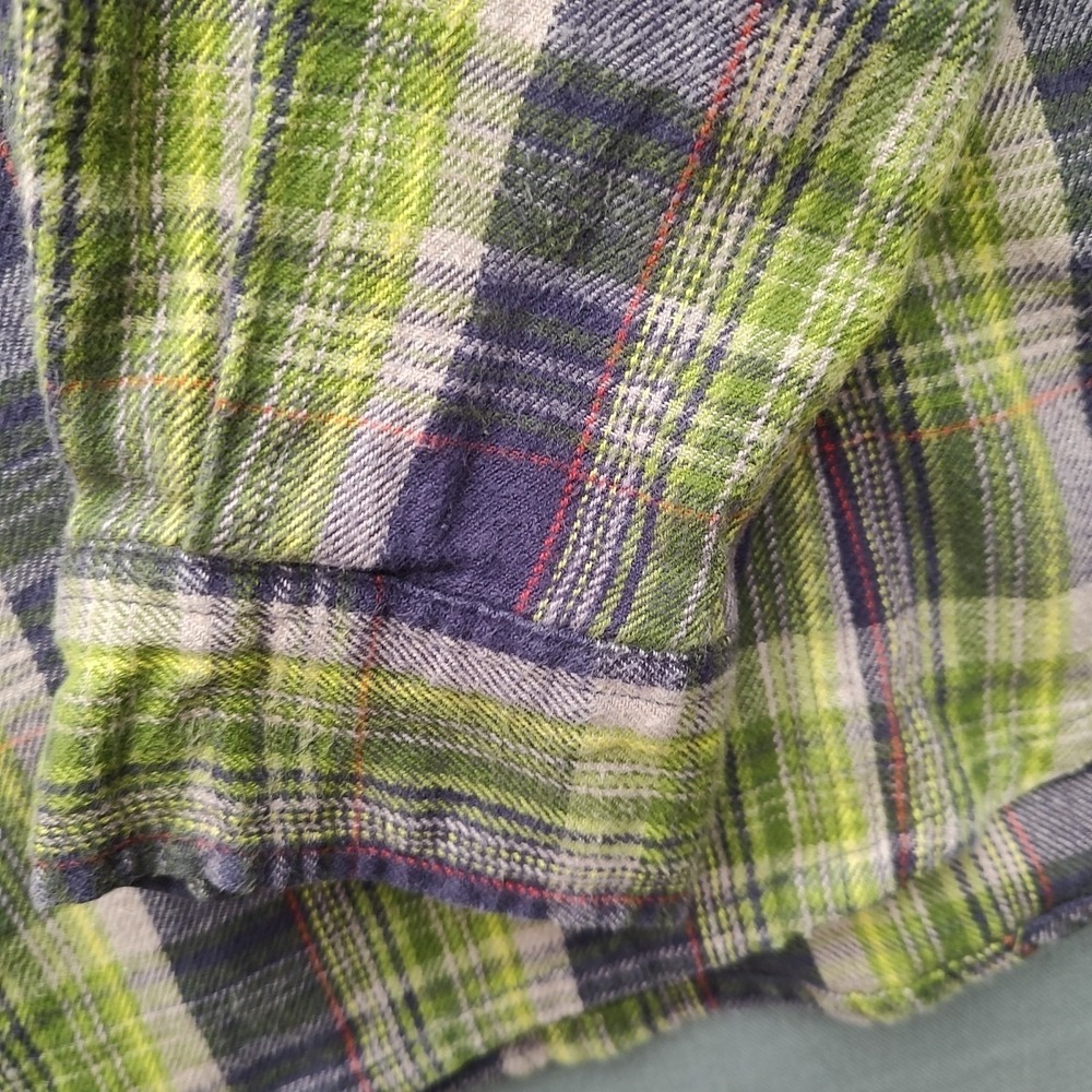 Carhartt For Women Multicolor Flannel‎ Button Up Shirt Size Medium - Picture 14 of 14